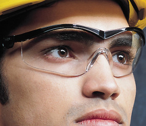 how-to-buy-safety-glasses